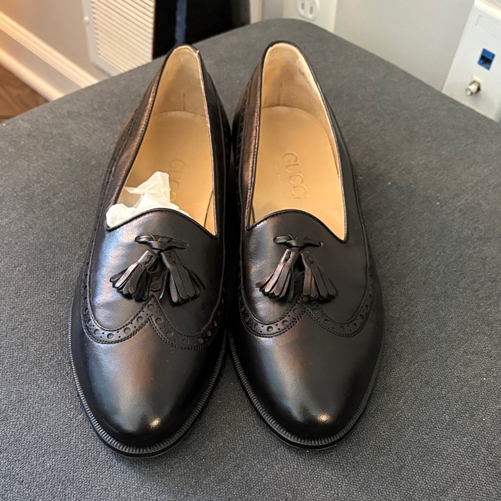 Gucci Black Leather Loafers with Tassels